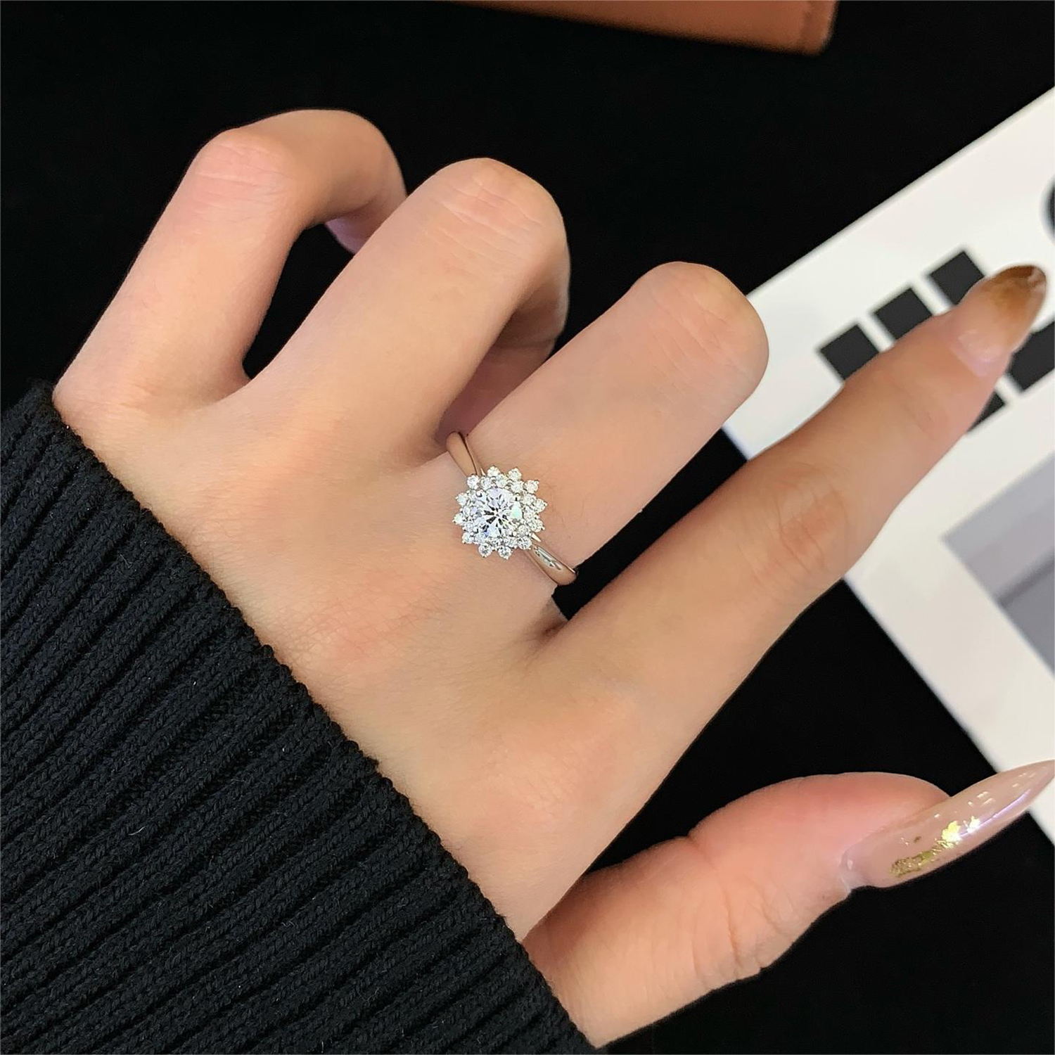 18K Gold Flower Halo Lab-Grown Diamond Engagement Ring