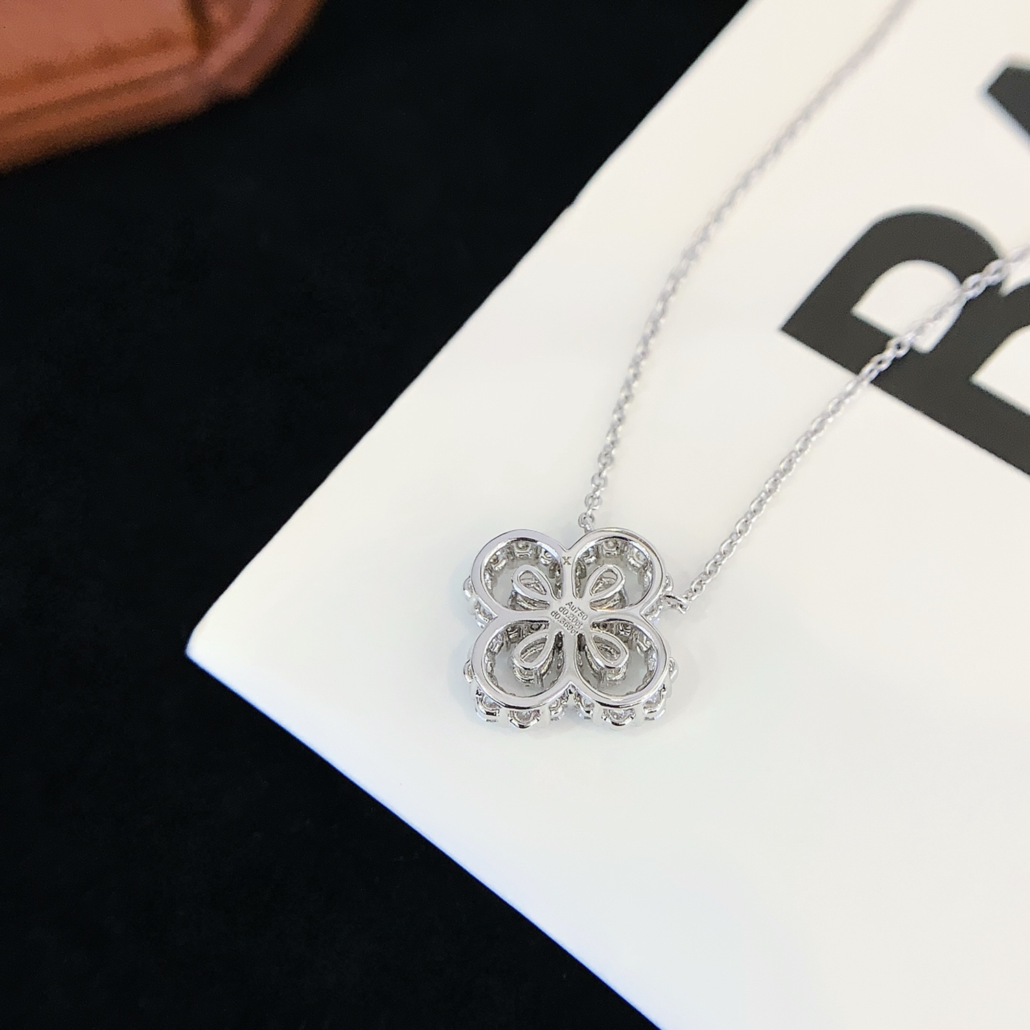 18K Gold Four Leaf Clover Lab-Grown Diamond Necklace