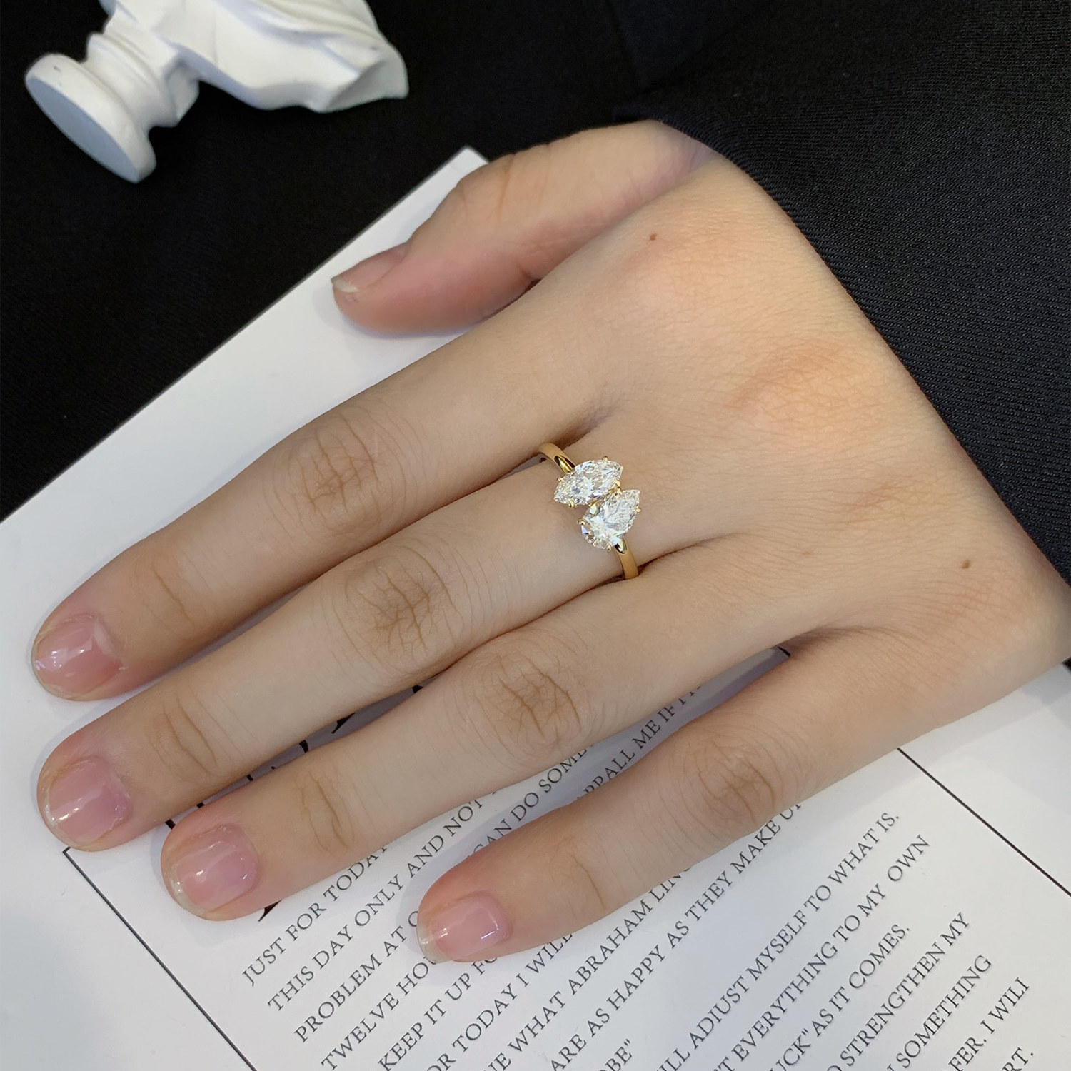 18K Gold Marquise And Pear Toi Et Moi Lab-Grown Diamond Engagament Ring