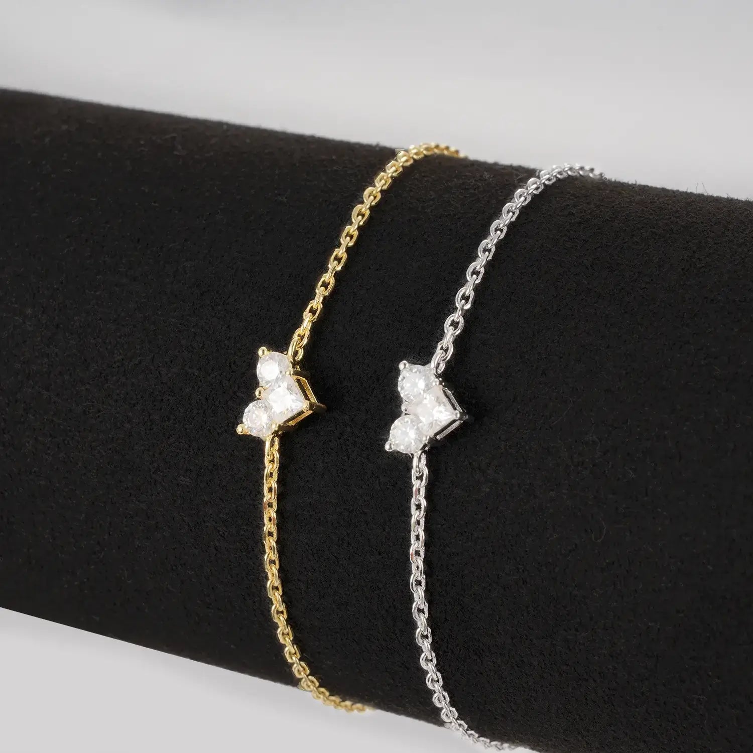Heart-Shaped Moissanite Main Stone Bracelet