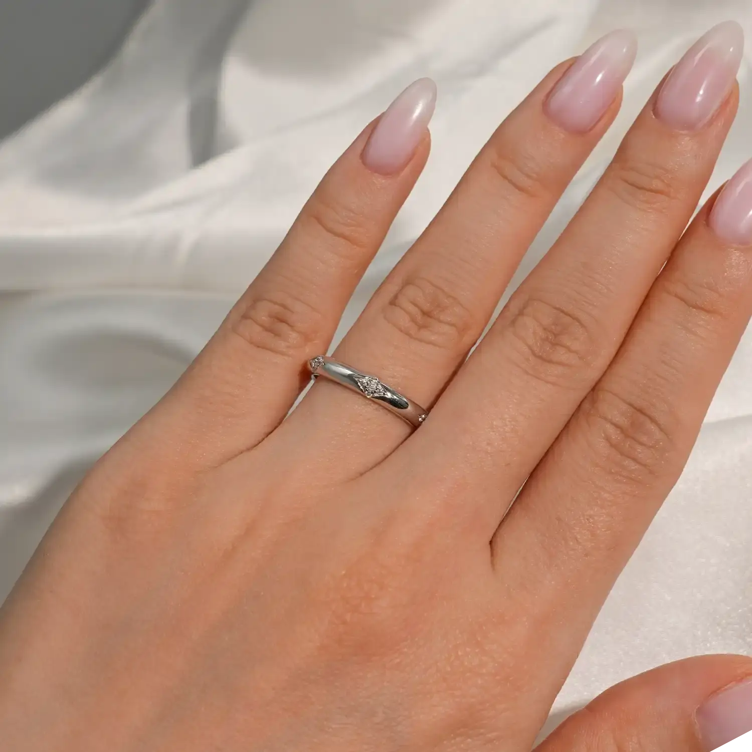 Clusters Moissanite Diamonds Unique Eternity Wedding Ring