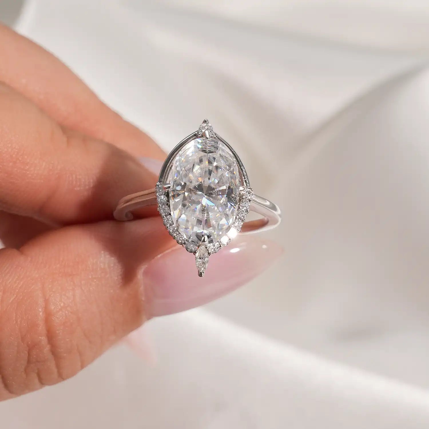 Unique Halo 4.5 CT Oval Cut Diamond Bridal Set 14K Gold Plated Moissanite Engagement Ring