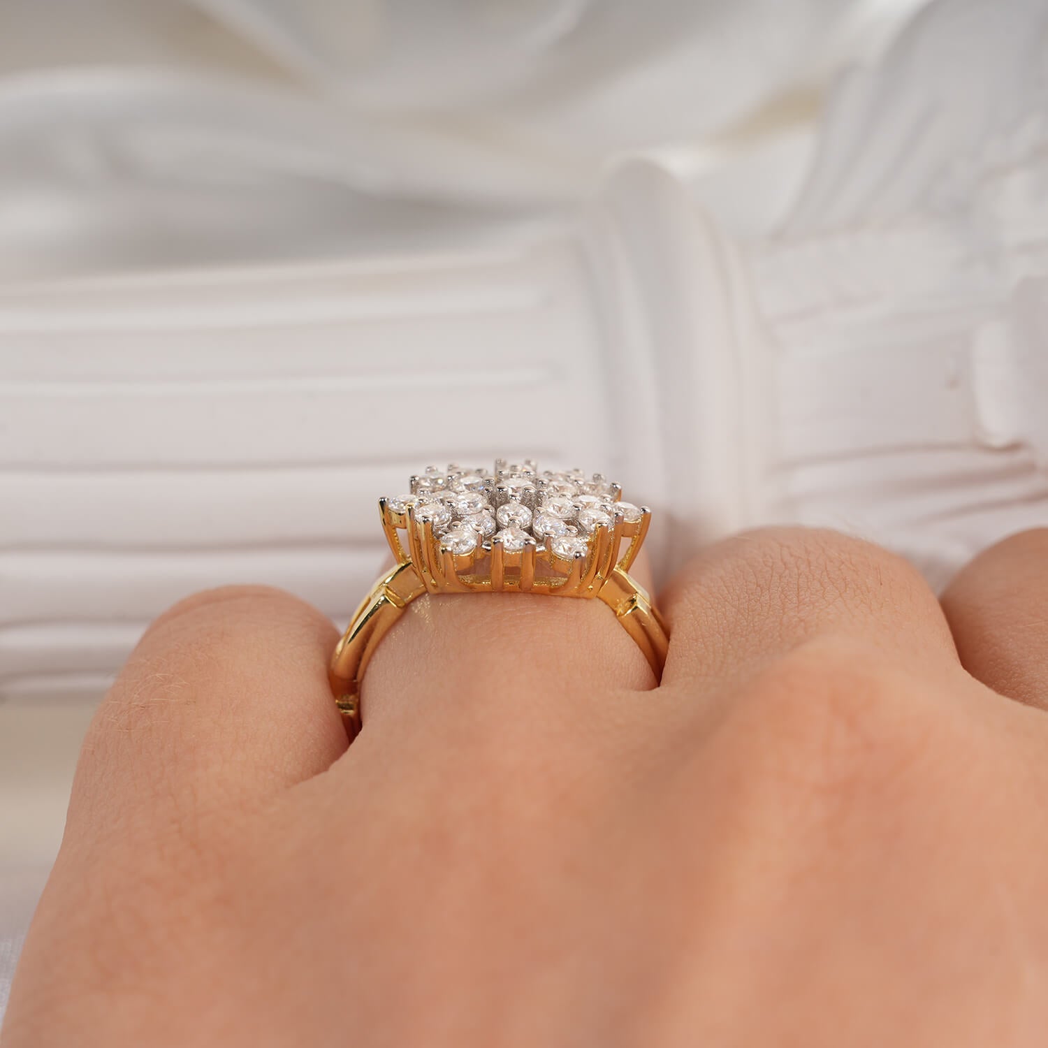 Sunburst Vintage Style Floral Cluster Two-Tone Setting Diamond Engagement Ring Chain Link Band