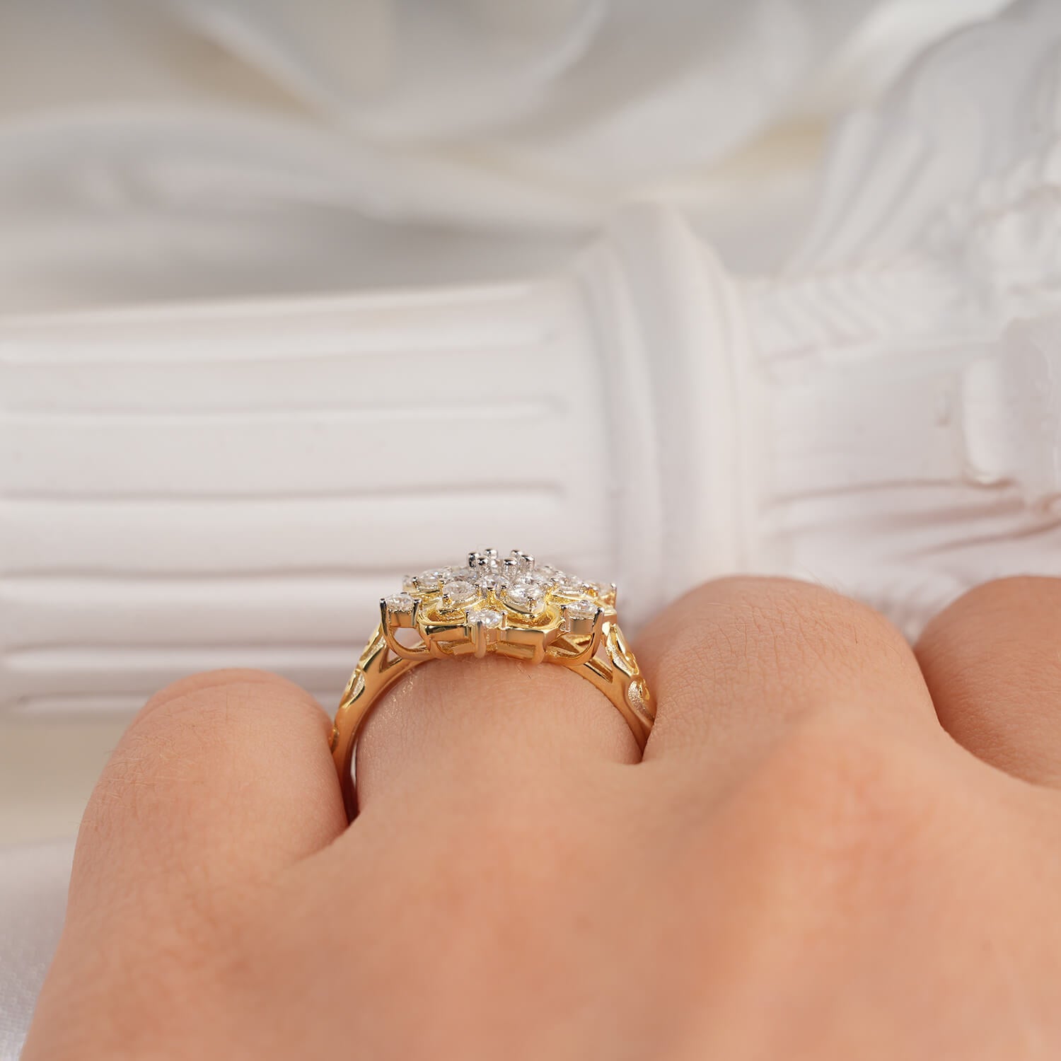 Vintage Style Blooms Cluster Diamond Two-Tone Setting Engagement Ring Vintage Engraved Band