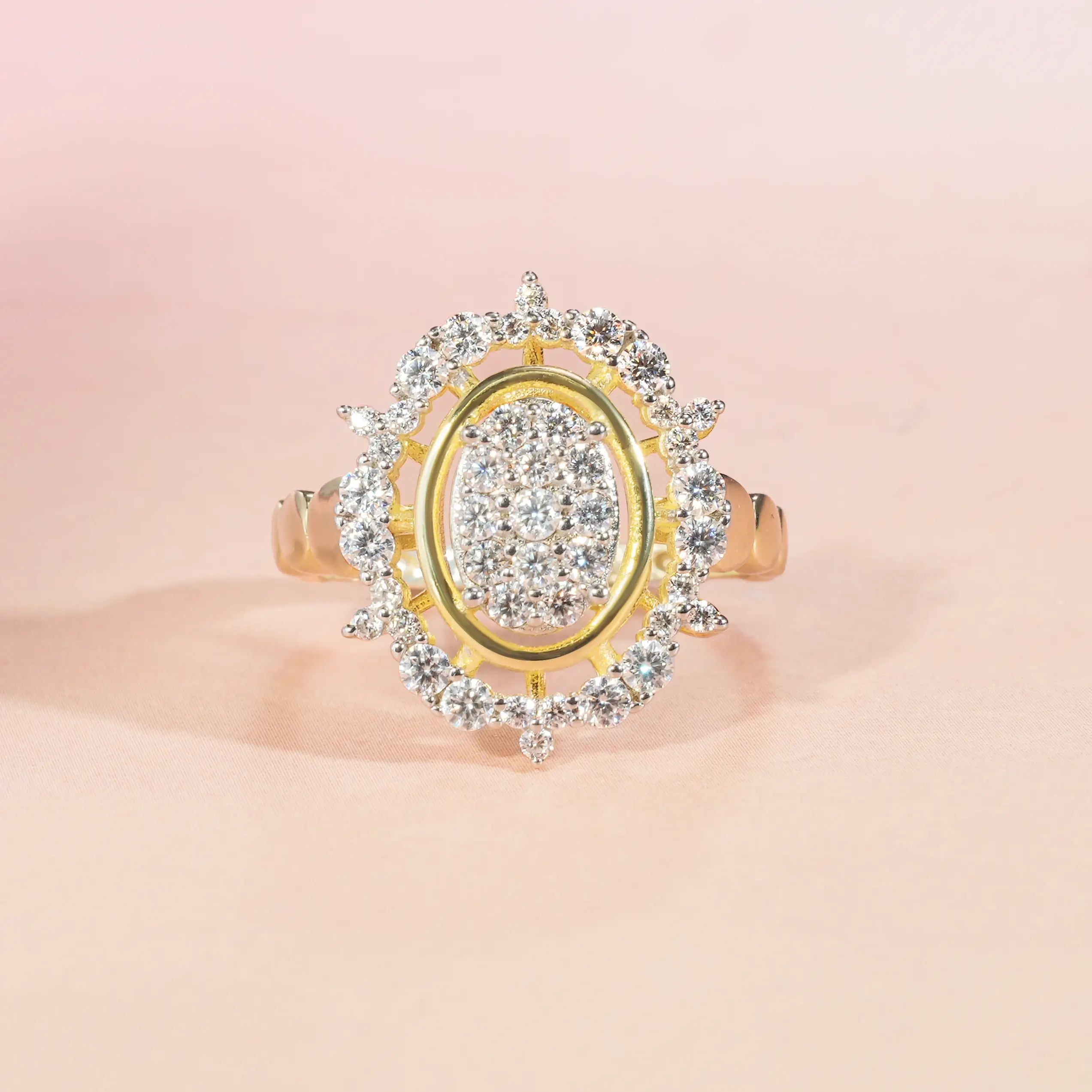 Vintage Style Moval Floral Denty Cluster Two-Tone Setting Halo Diamond Engagement Ring