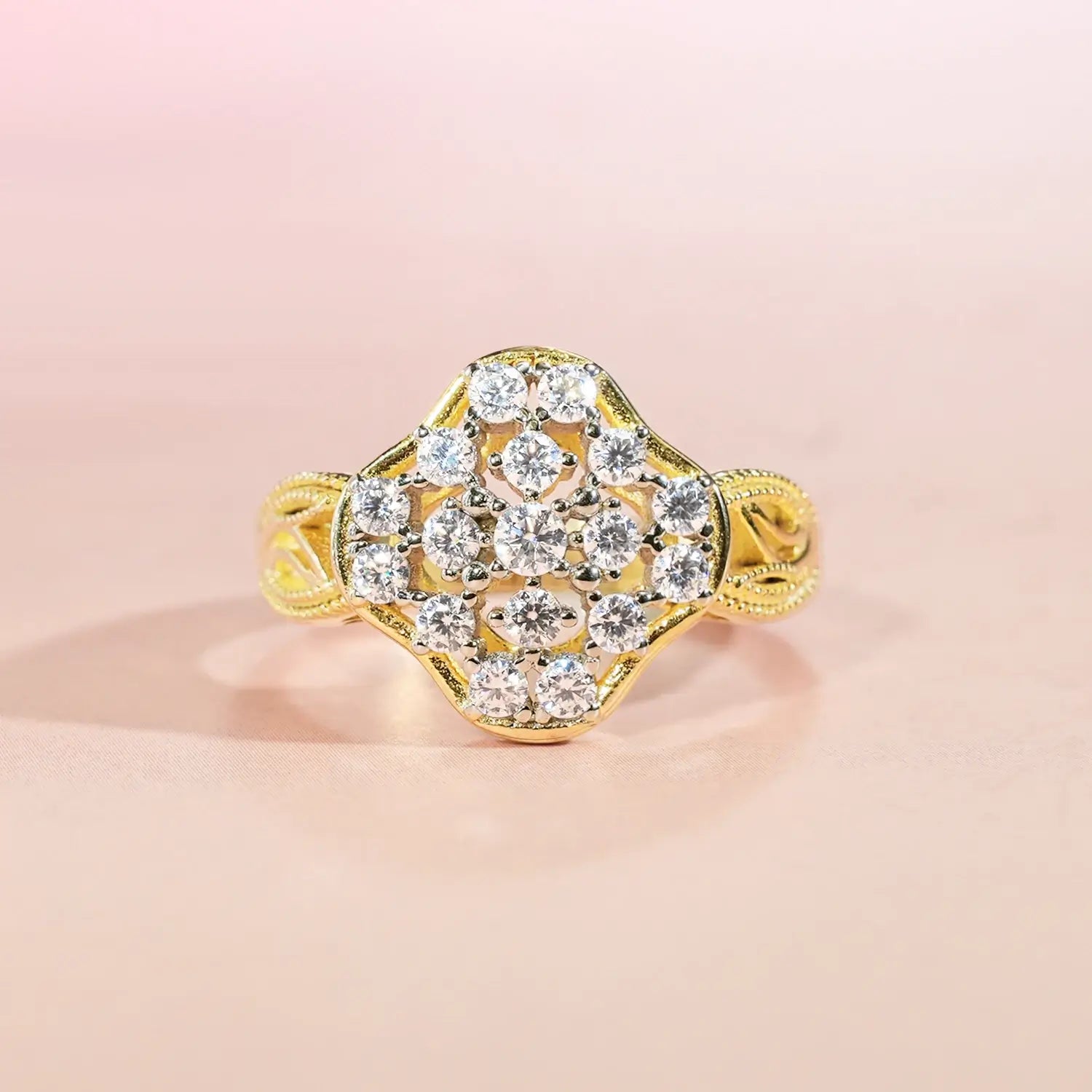 Vintage Style Cluster Diamond Two-Tone Setting Engagement Ring Vintage Engraved Band