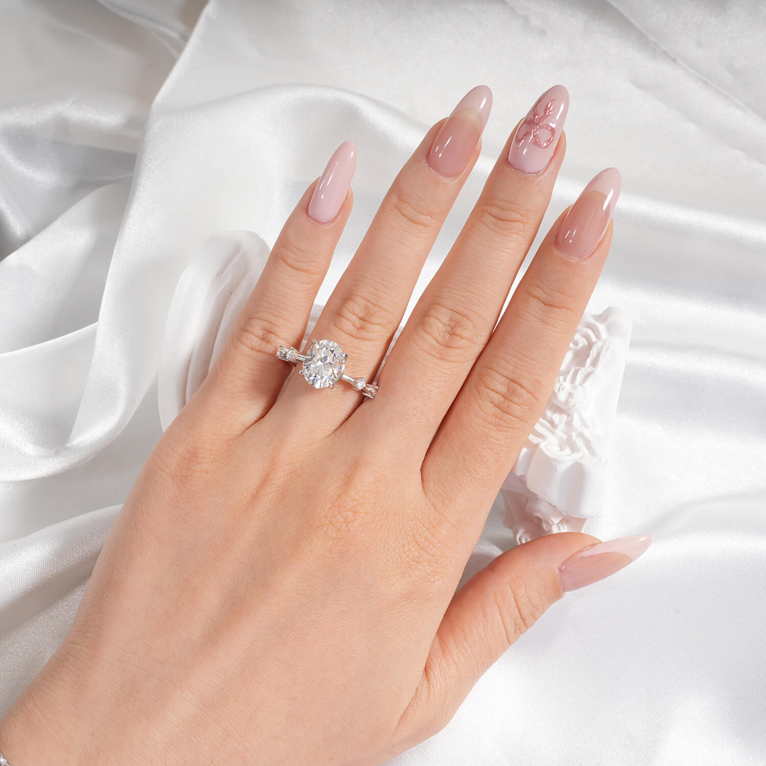 14K Gold Plated 3CT Oval Cut Moissanite Engagement Ring Antique Distance Wedding Band