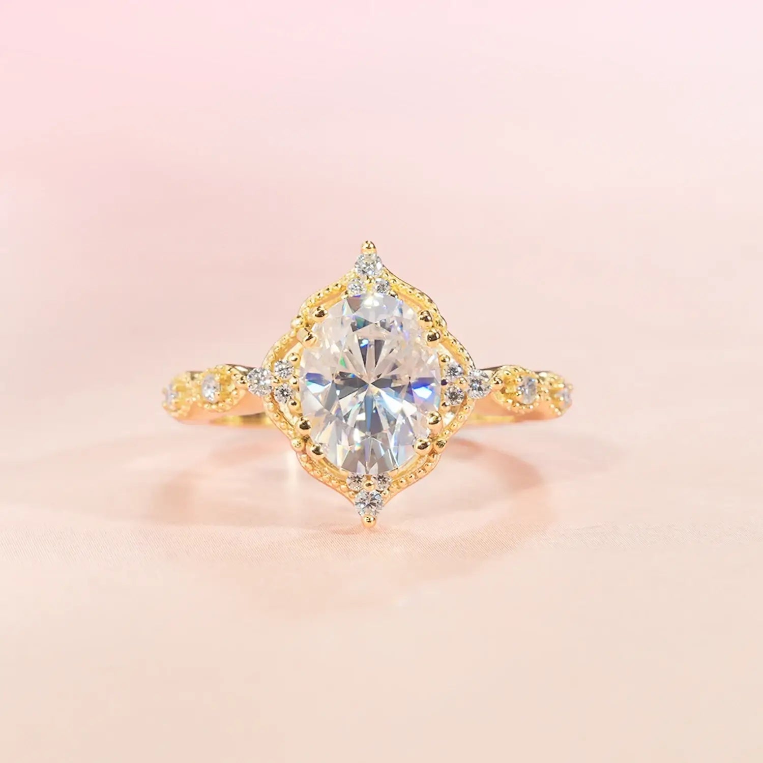 Vintage Luxury Style 1.75CT Oval Cut Moissanite Diamond Engagement Ring