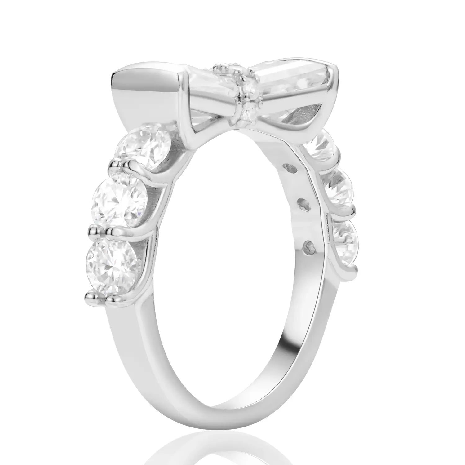 Bow Ring Trapezoid Cut Moissanite Diamond Ring