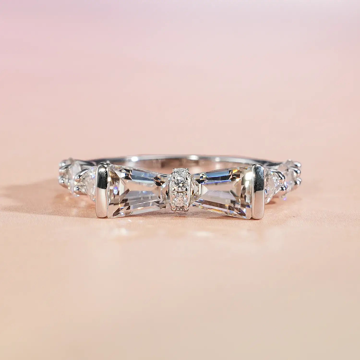 Bow Ring Trapezoid Cut Moissanite Diamond Ring