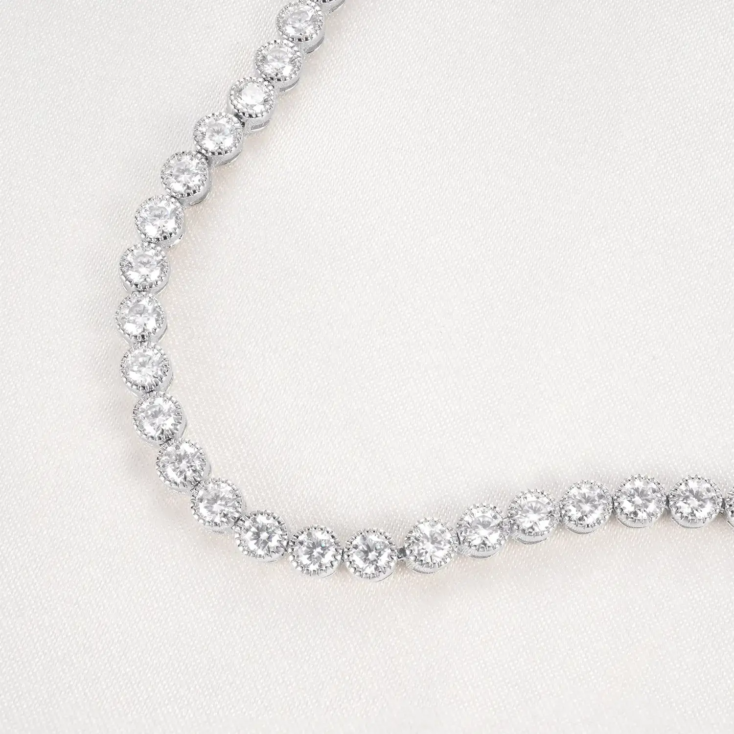 Classic Eternity Line Round Brilliant Diamond Tennis Bracelet