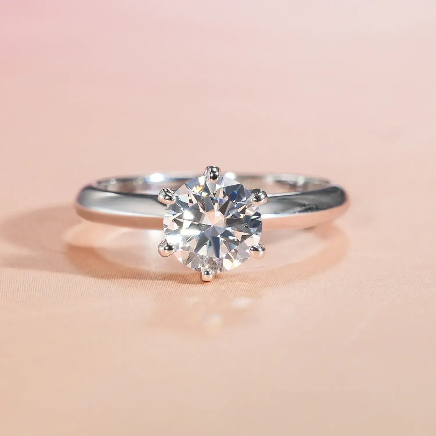 1CT 2CT 3CT Round Cut Classic Six-Prong Moissanite Diamond Engagement Ring