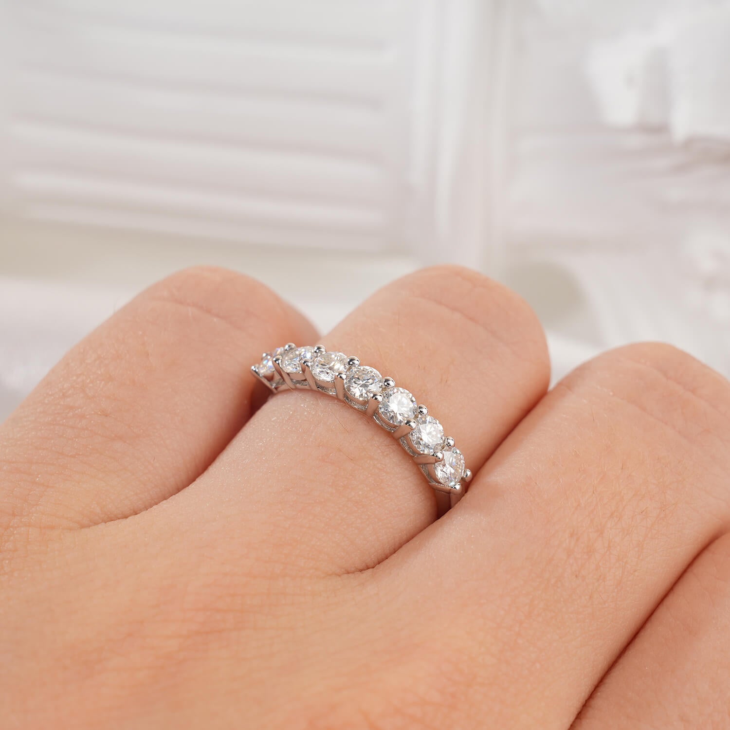 0.7CT Round Cut Moissanite Wedding Band