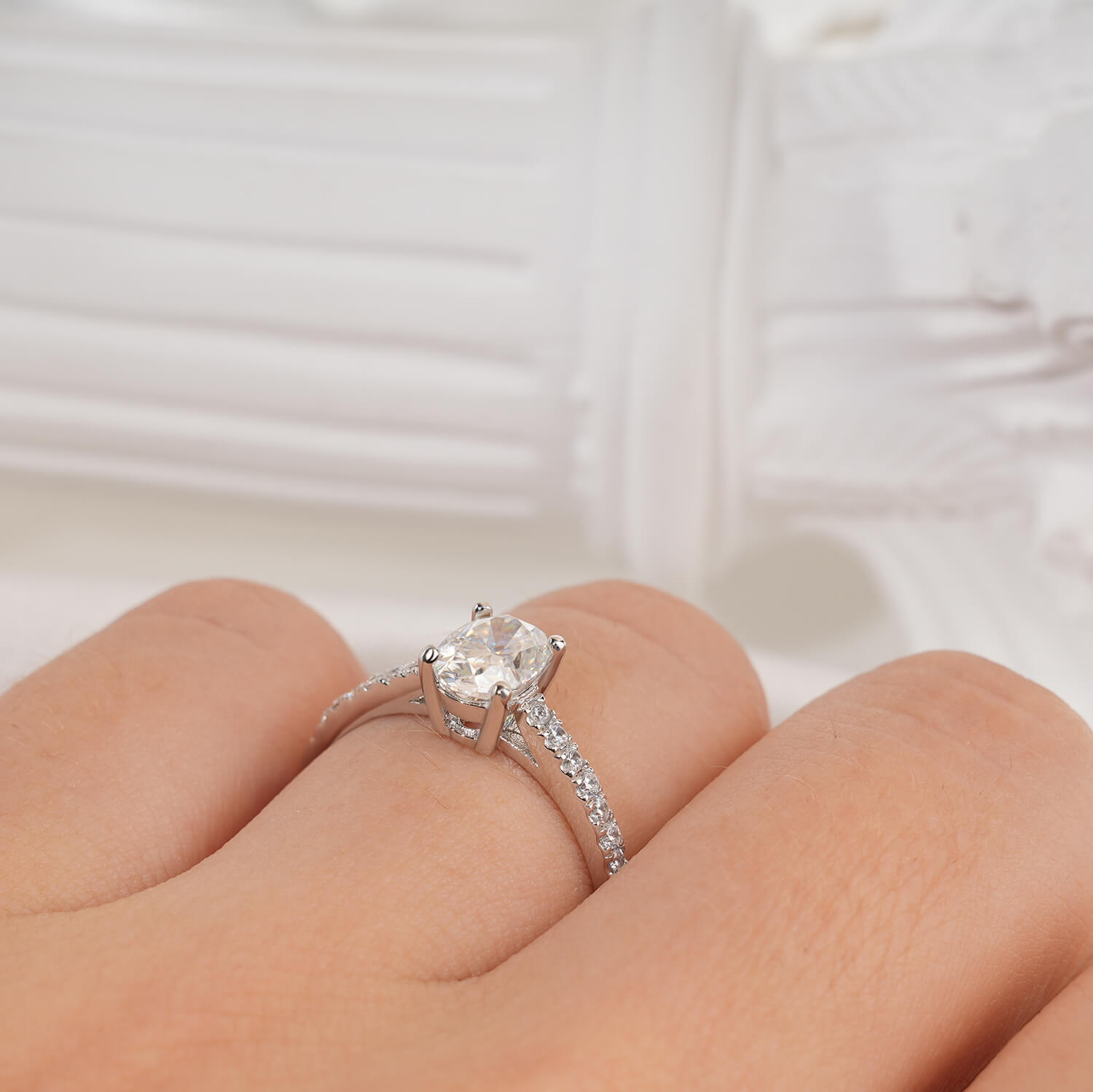 1CT Oval Pave Moissanite Engagement Ring