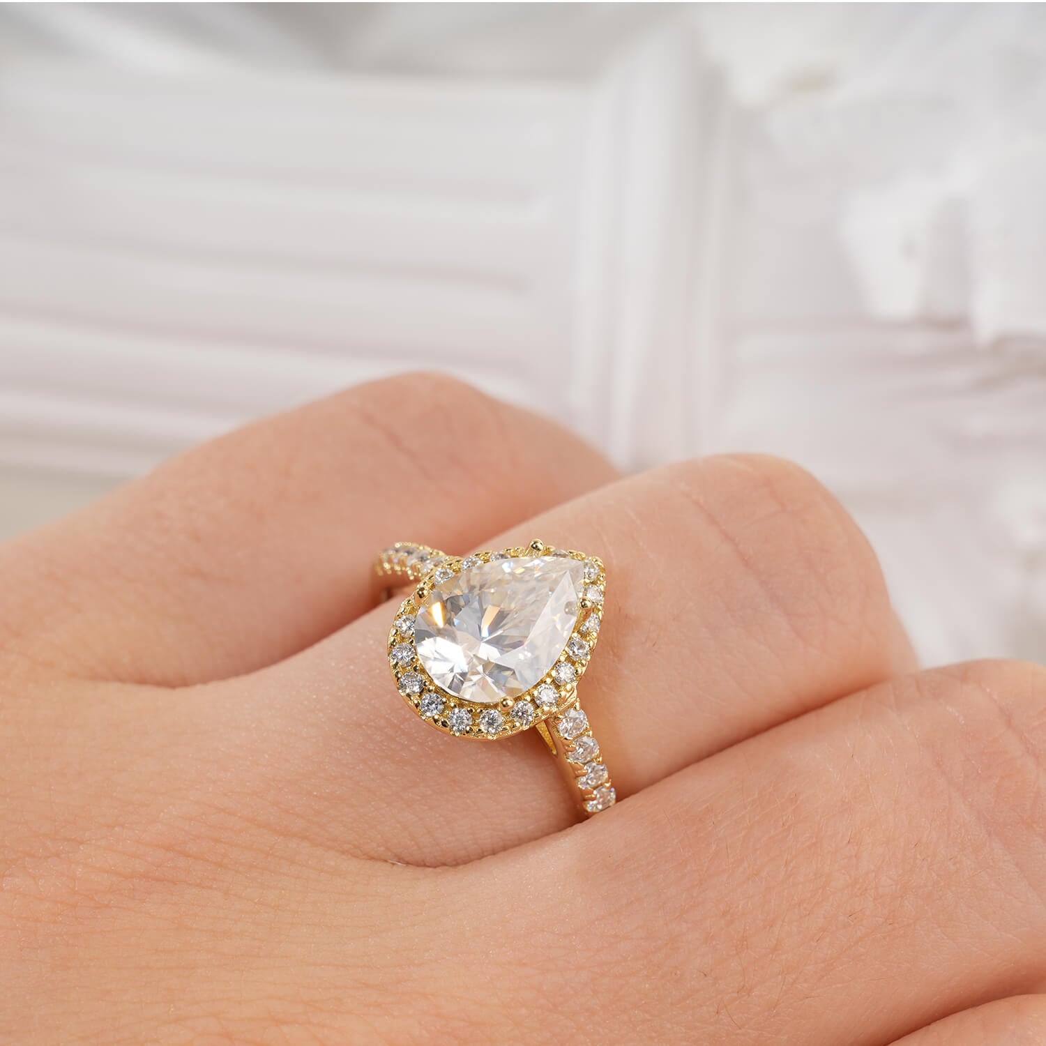 2CT Pear Cut Moissanite Halo Engagement Ring