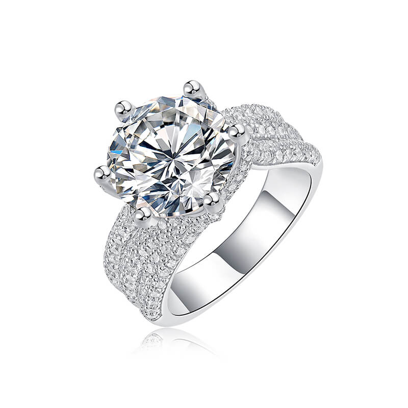 round cut ring,platinum setting with sparkling side stones