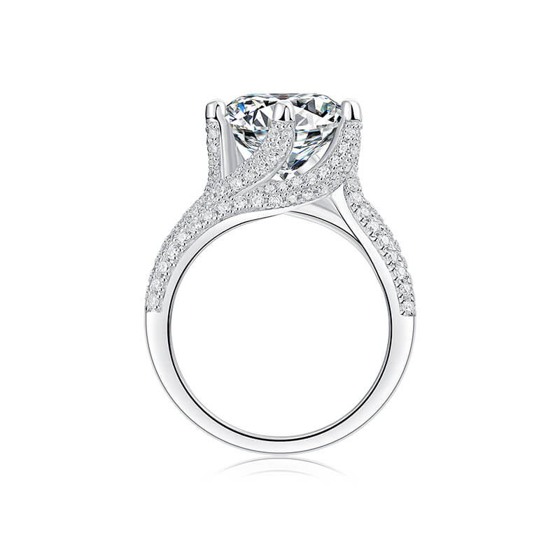 Luxury 3-carat ruby ring