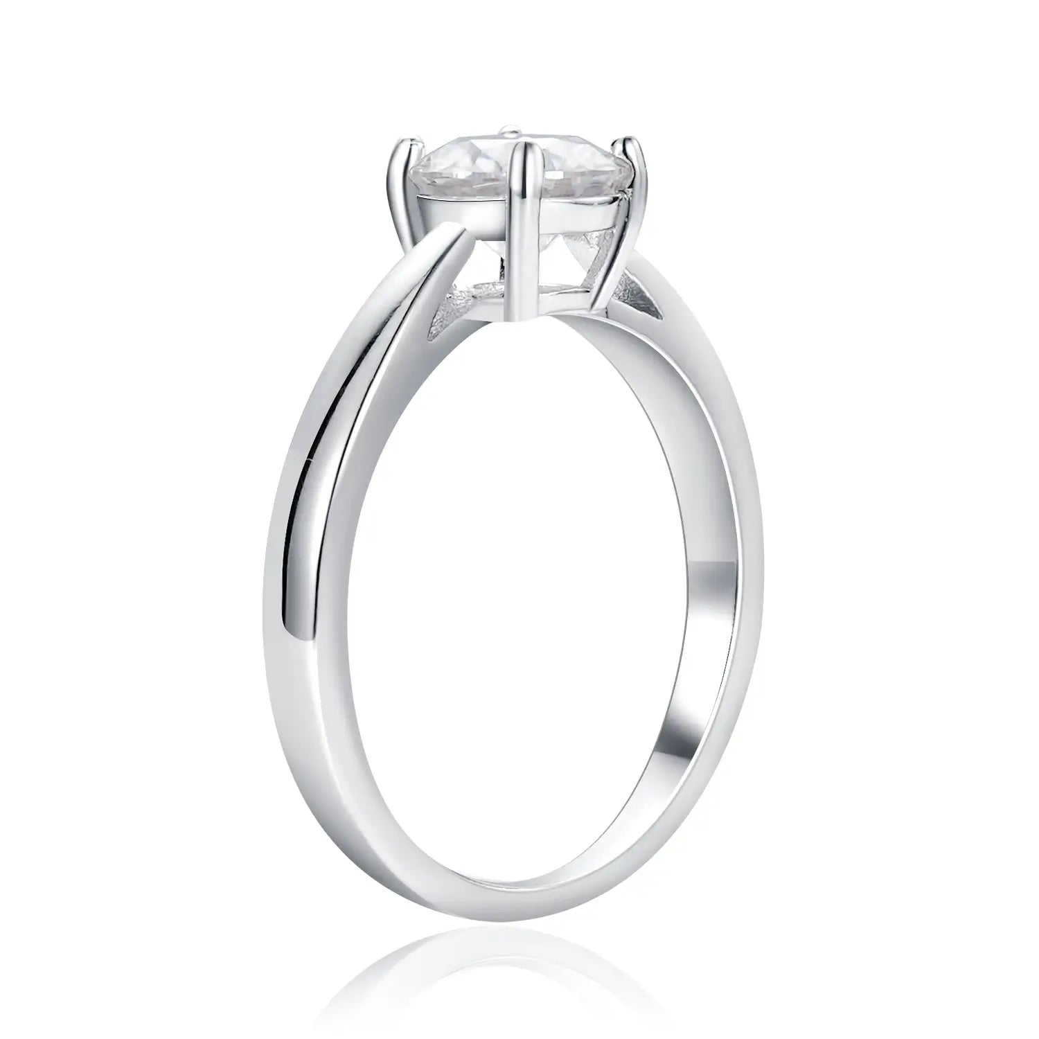 Classic Four-Prong Round Cut Moissanite Diamond Engagement Ring