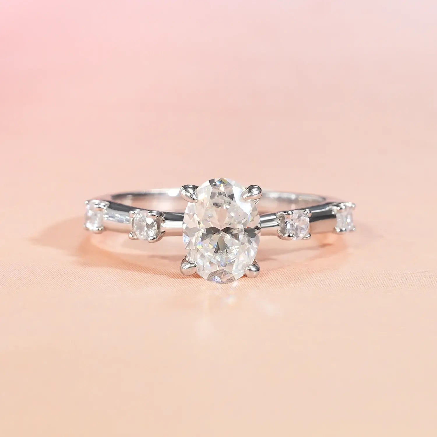 1CT Oval Prong Setting Moissanite Engagement Ring