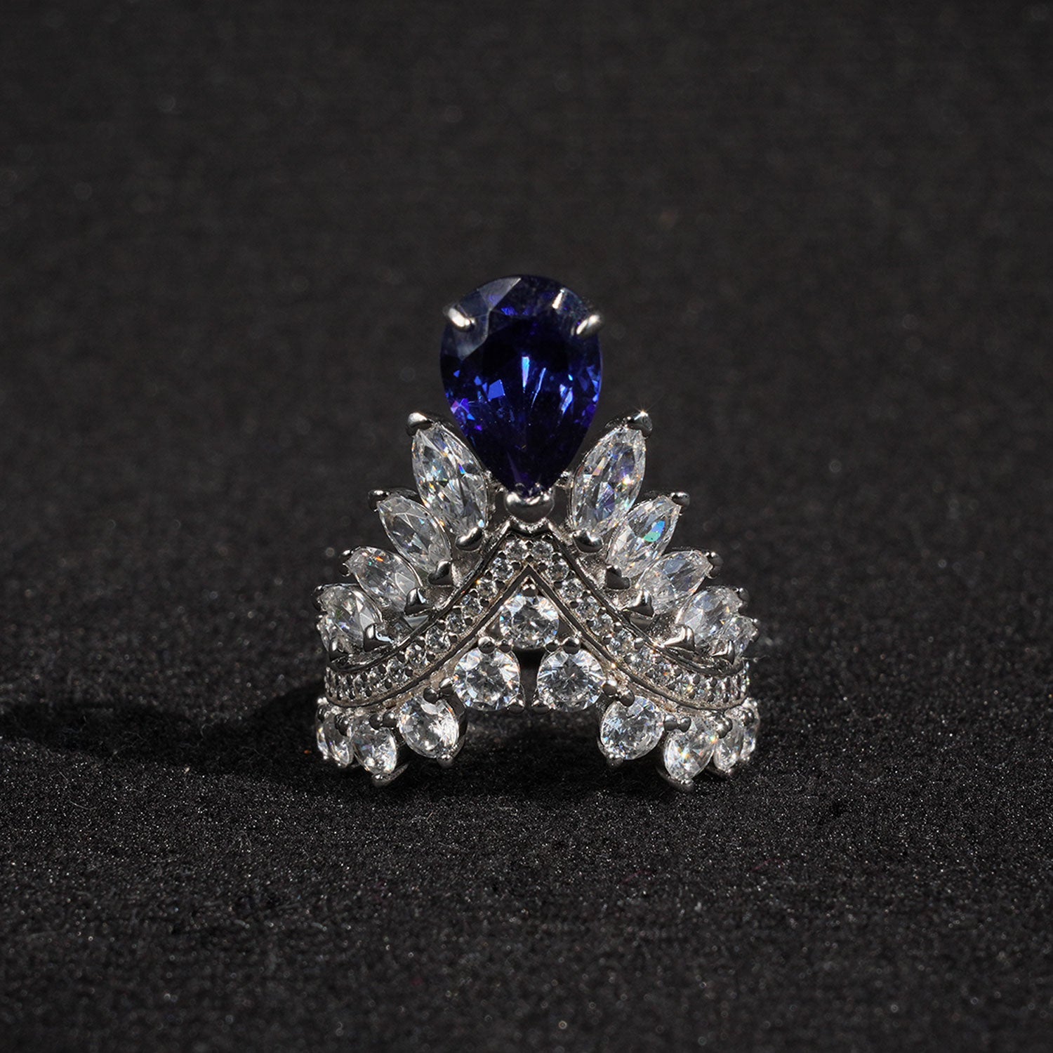 2CT Elegant Crown Pear Synthetic-Sapphire Ring