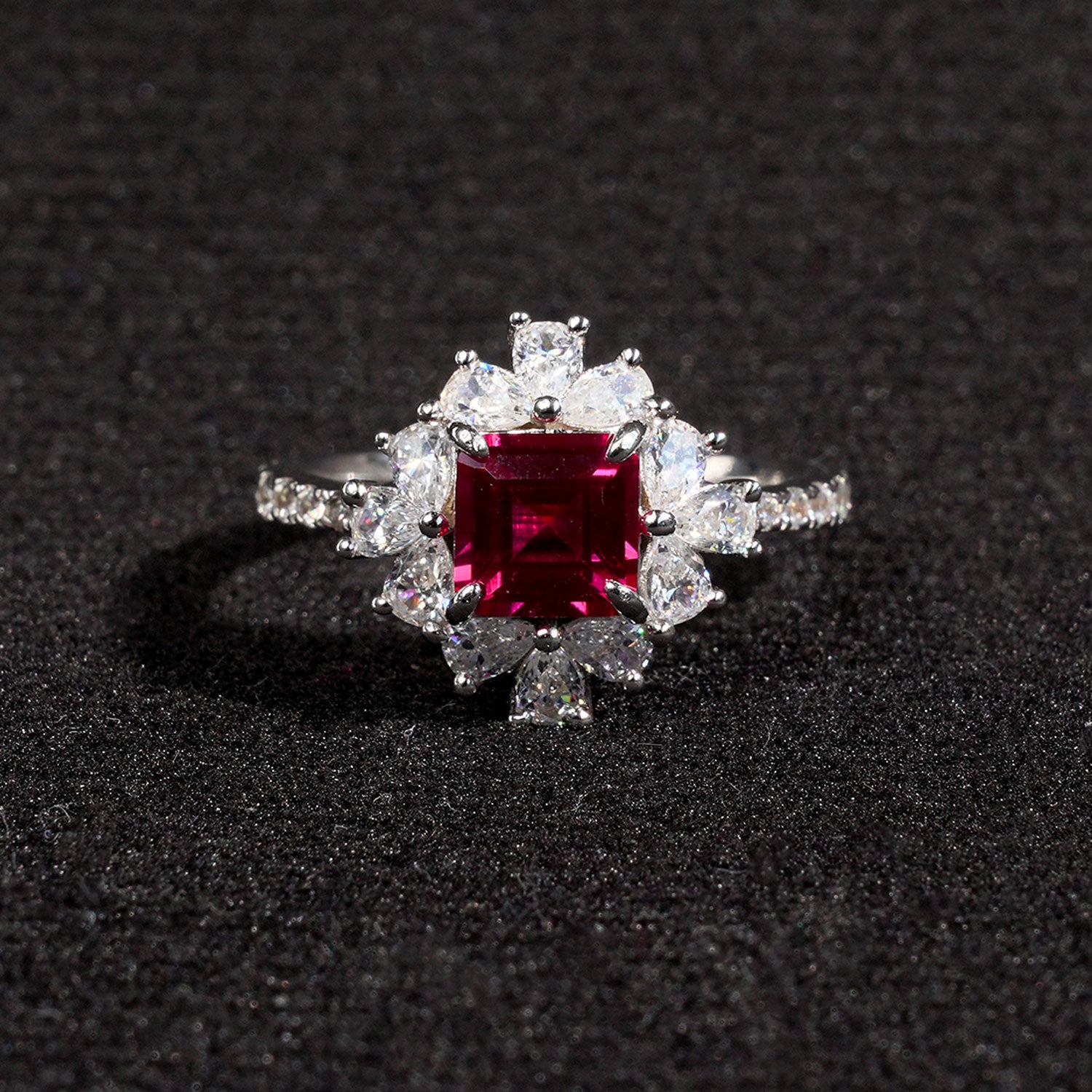 1CT Asscher Cut Elegant Spleark pattern Synthetic-ruby Ring