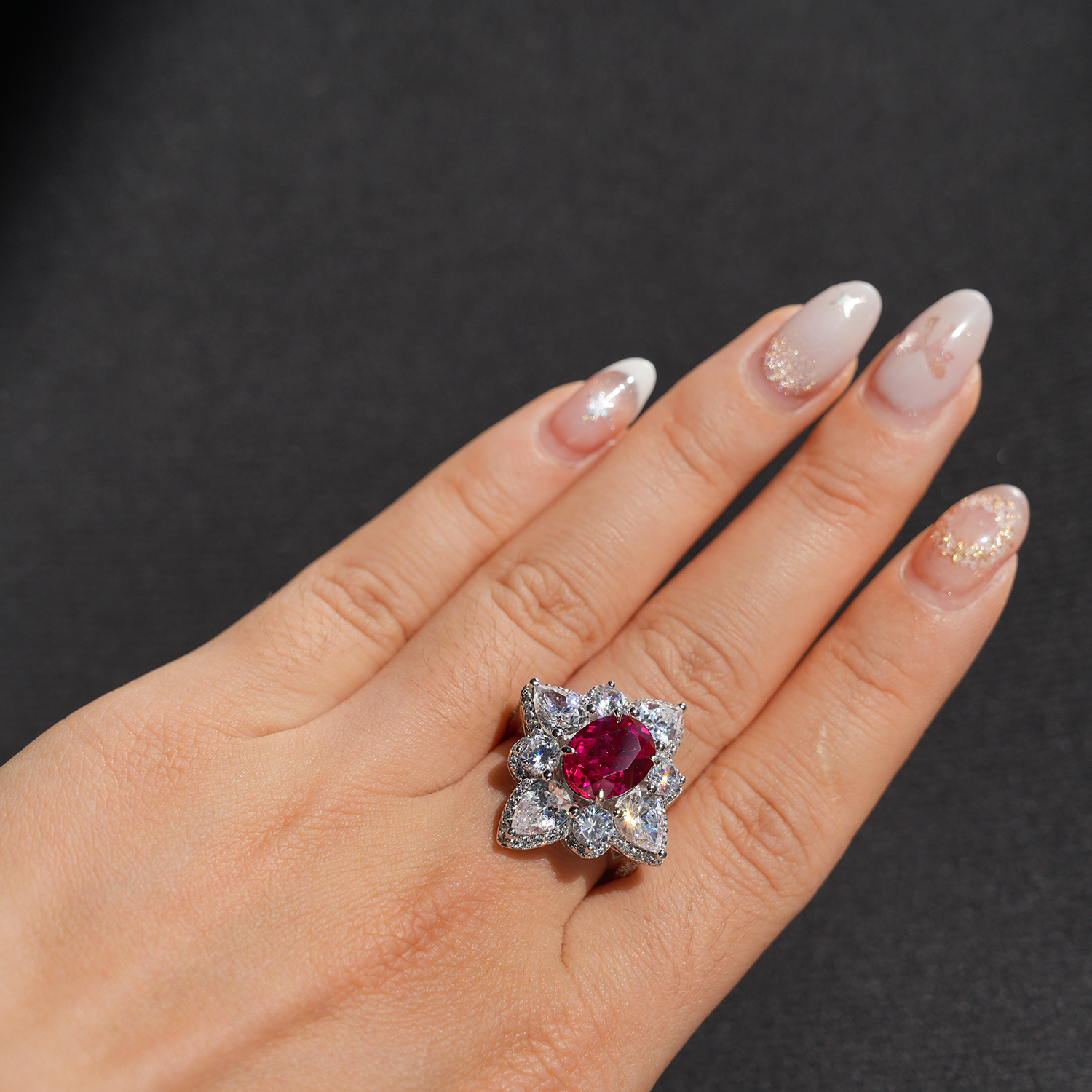 3CT Luxury Oval Crushed Ice Cutting Synthetic-ruby Ring