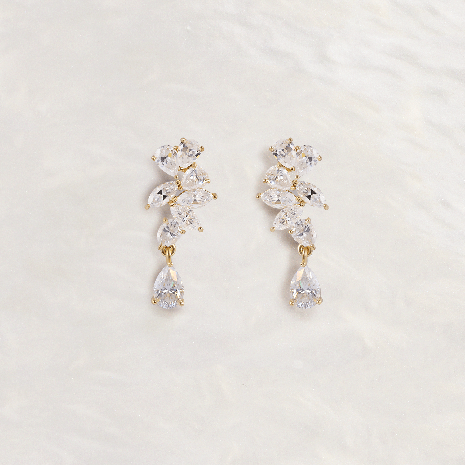 Pear-Shaped Marquise-Pattern Shining Moissanite Eardrop Earrings