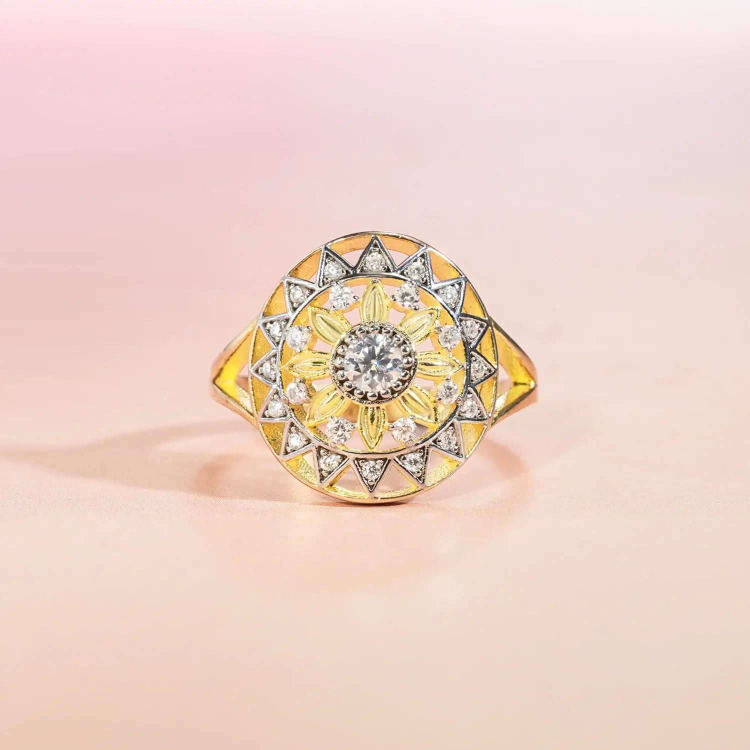 Vintage Style Sunburst Floral Cluster Two-Tone Bezel Setting Diamond Engagement Ring Split Shank Band