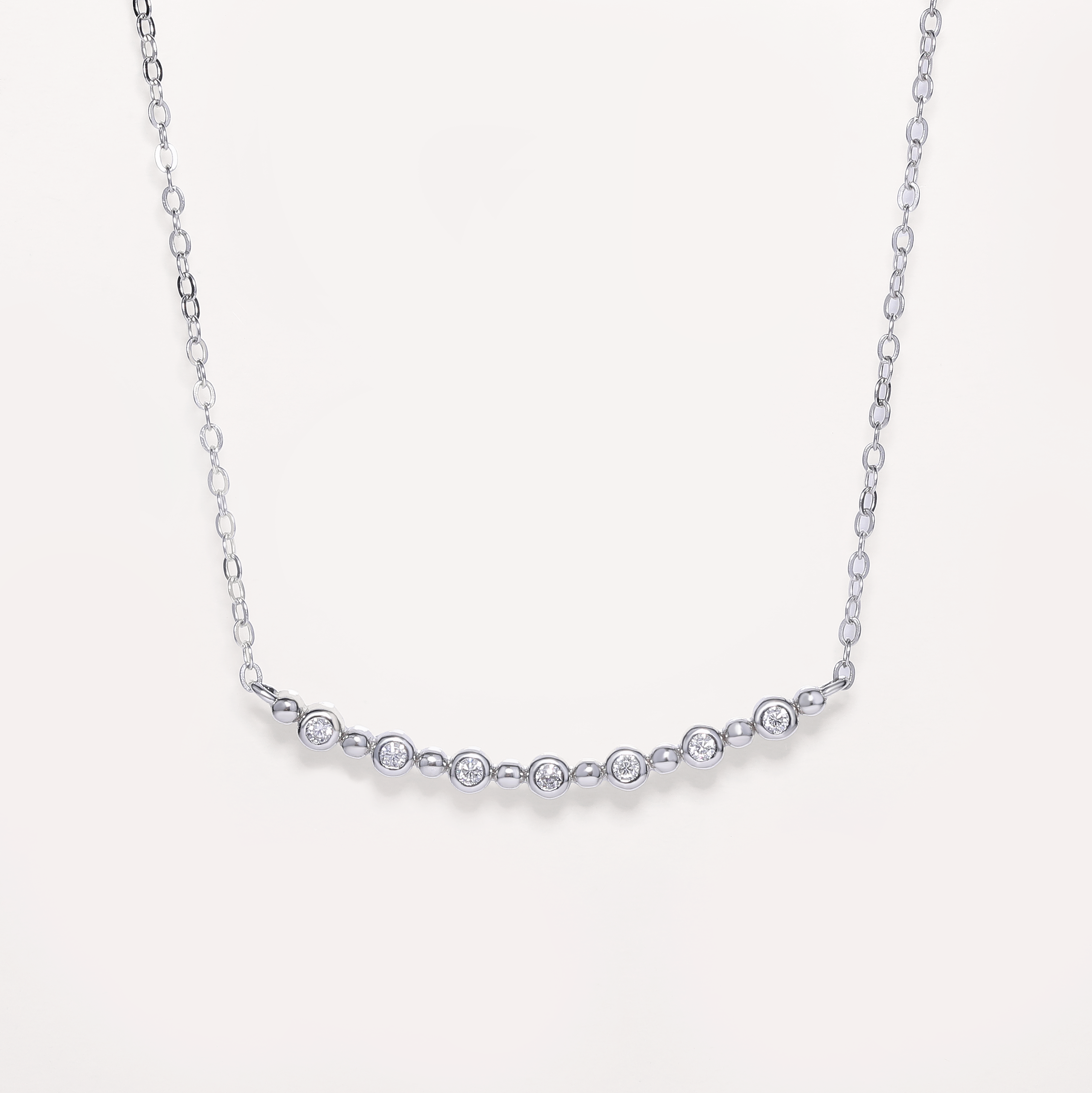 DEW Round Moissanite Curved Necklace