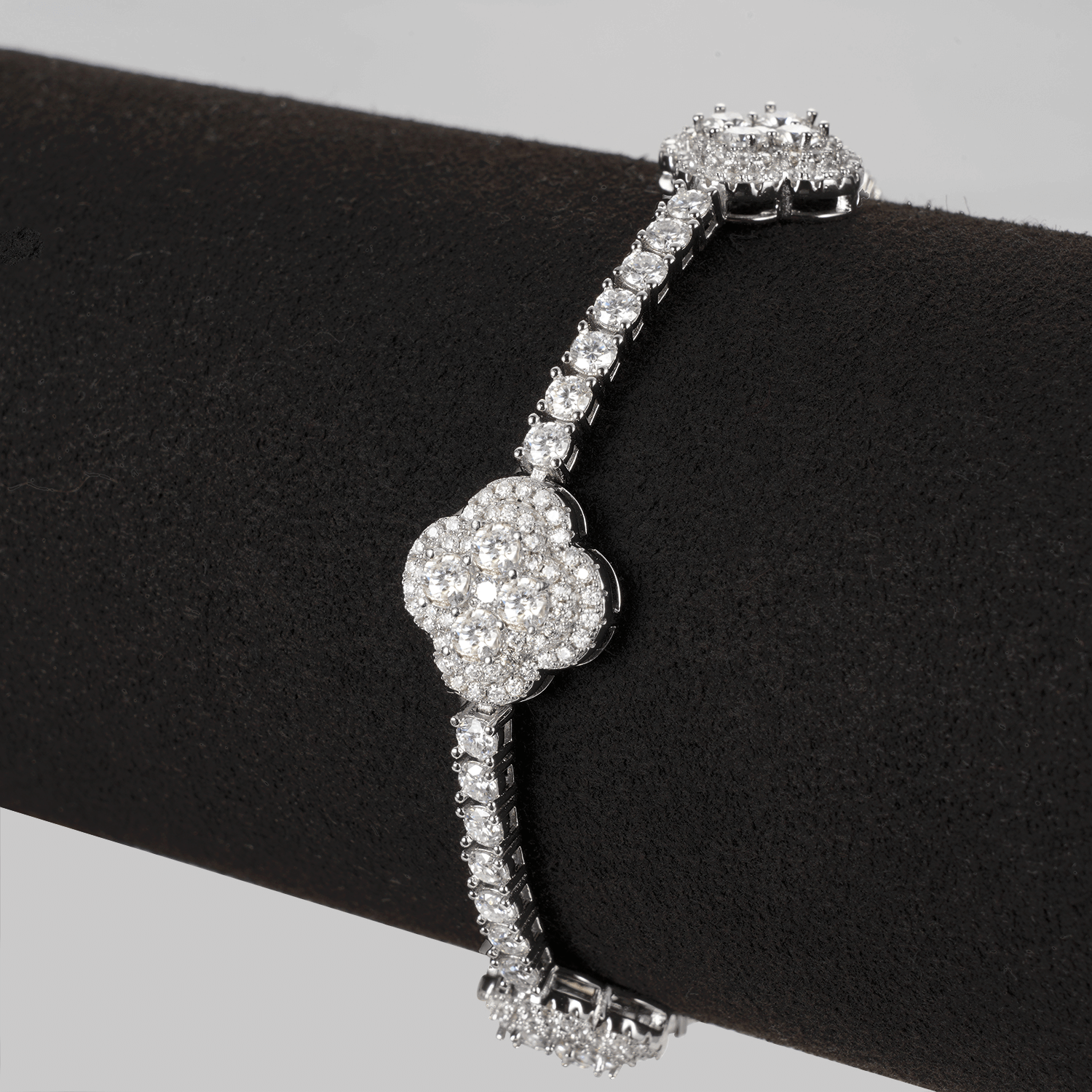White Moissanite Diamond Clover Tennis Bracelet