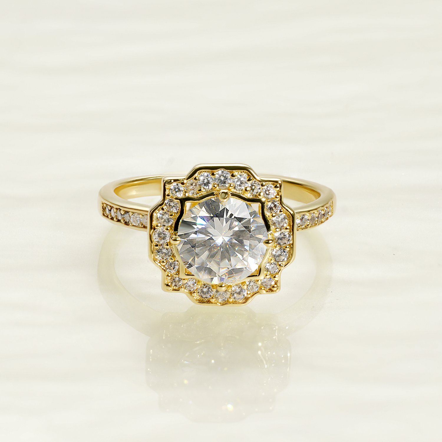 1CT Round Cut Moissanite Antique Engagement Ring