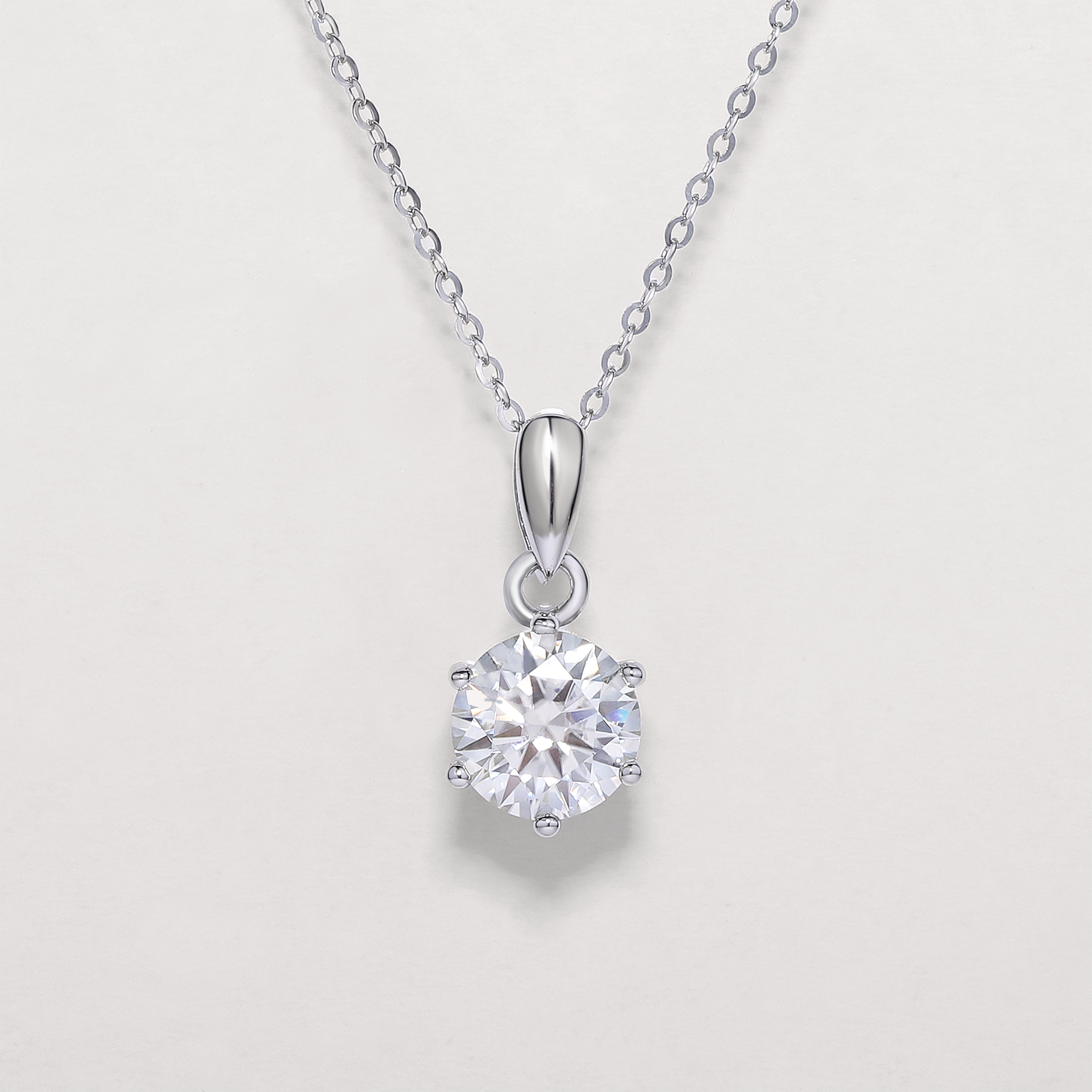 Round Shape Six Claw Moissanite Necklace